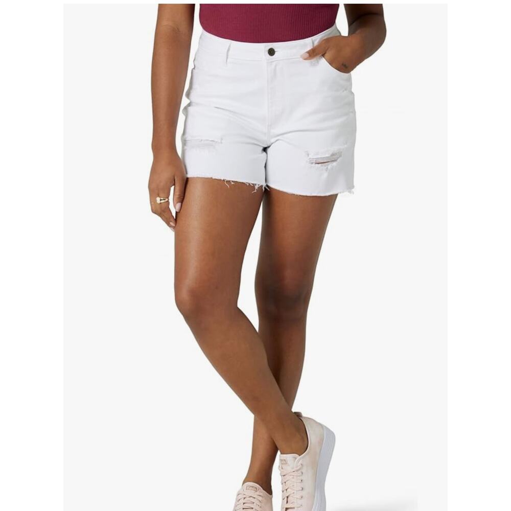 Wrangler Women's White Distressed 5" Relaxed Fit High Rise Shorts Jorts 14 NWT